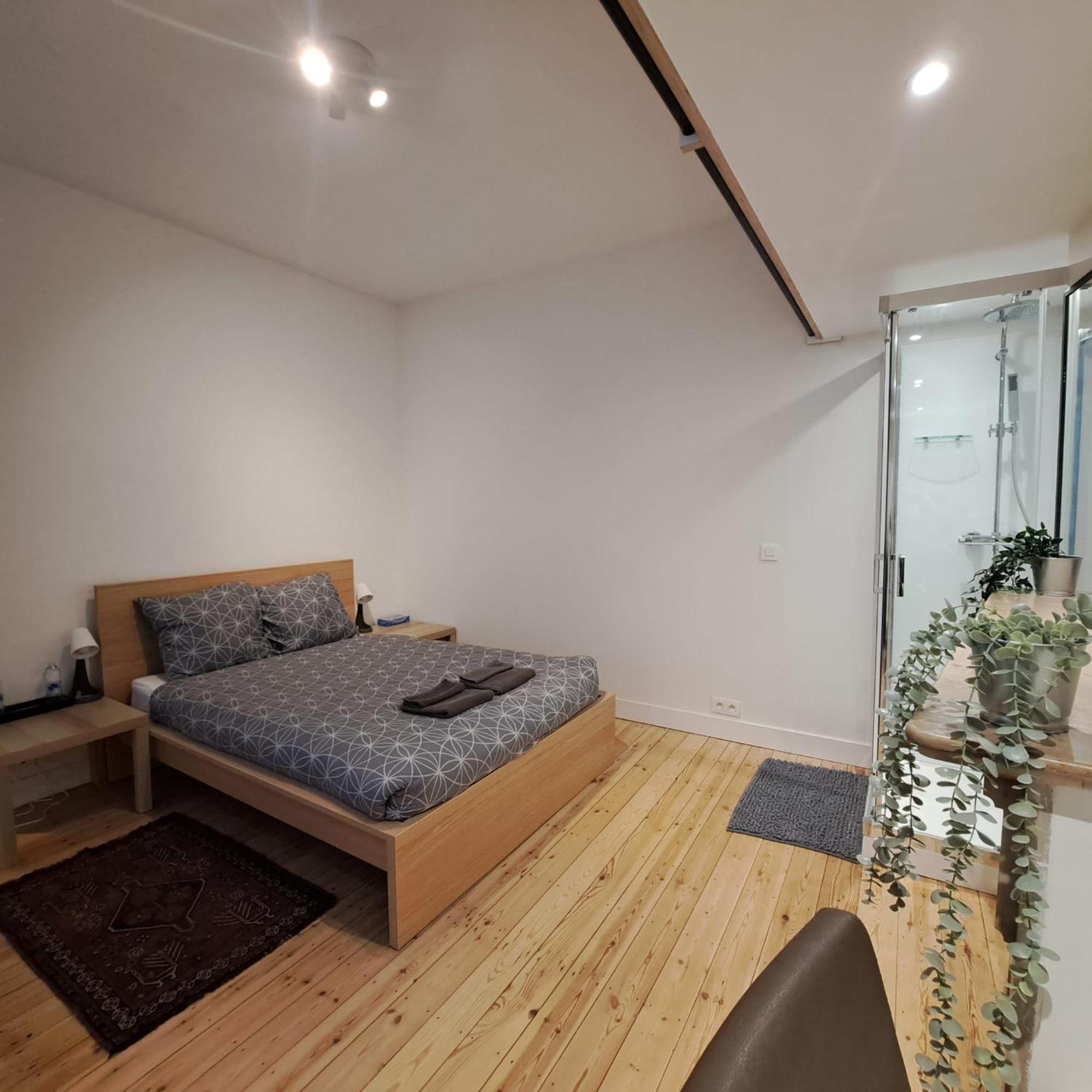 Comfortable Room With Terrace European Parliament Brussel Bagian luar foto